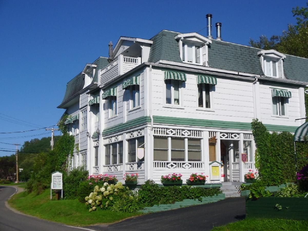 Auberge Des Cevennes LʼAnse-Saint-Jean Exterior foto